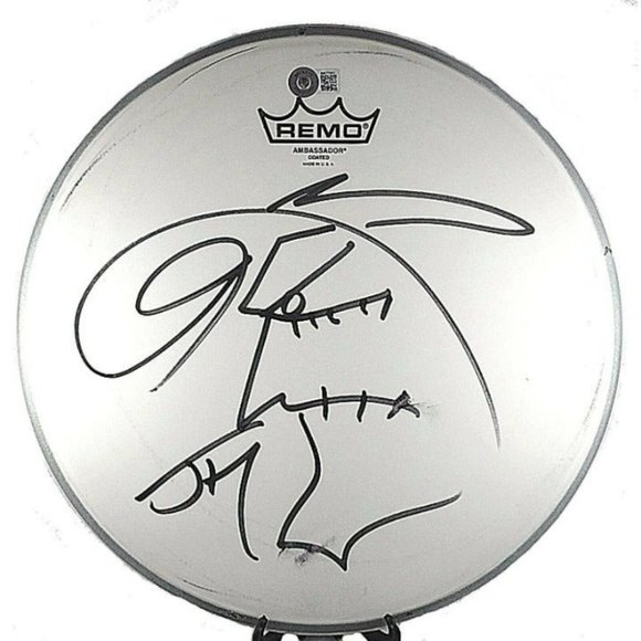Jeff Hardy Signed 12" Drumhead with Original Artwork Sketch Beckett Autographed - Picture 3 of 6